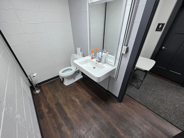 1867 East Florida Street, Springfield, MO 65803