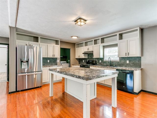2010 SE 136th Avenue, Norman, OK 73026