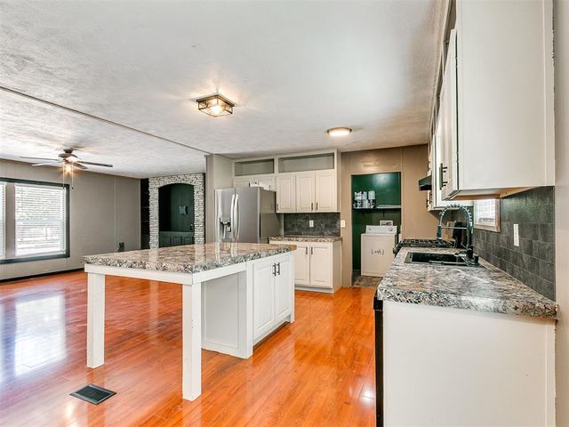 2010 SE 136th Avenue, Norman, OK 73026