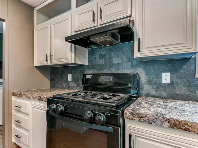 2010 SE 136th Avenue, Norman, OK 73026