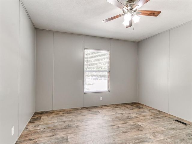 2010 SE 136th Avenue, Norman, OK 73026
