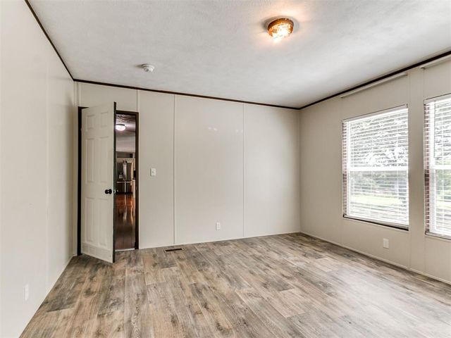 2010 SE 136th Avenue, Norman, OK 73026