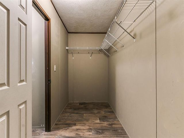 2010 SE 136th Avenue, Norman, OK 73026