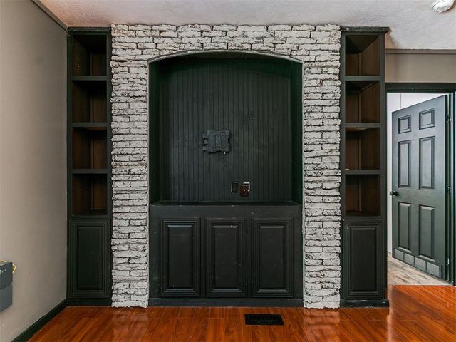 2010 SE 136th Avenue, Norman, OK 73026