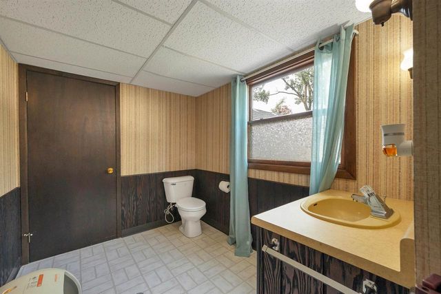 2343 DEER TRAIL, Green Bay, WI 54302