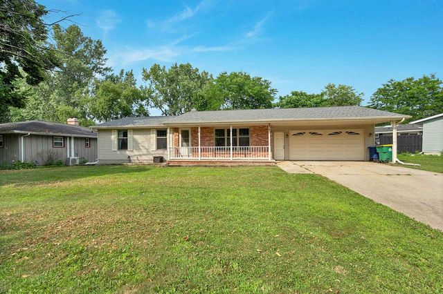 2343 DEER TRAIL, Green Bay, WI 54302