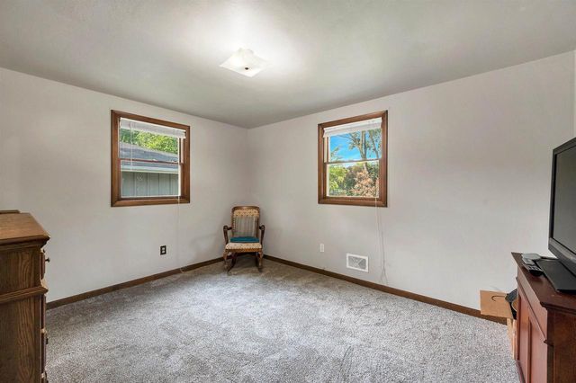 2343 DEER TRAIL, Green Bay, WI 54302