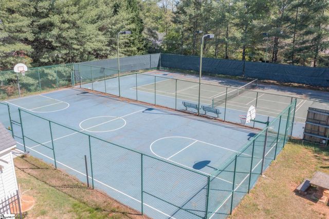 129 Sommerset Lane, Easley, SC 29642