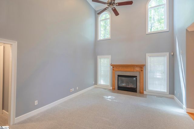 129 Sommerset Lane, Easley, SC 29642