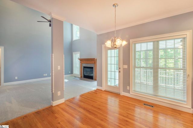 129 Sommerset Lane, Easley, SC 29642