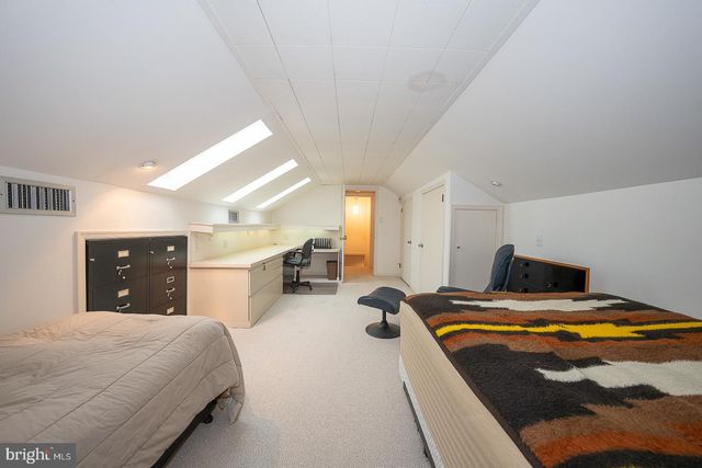 300 CONSHOHOCKEN STATE RD, Penn Valley, PA 19072