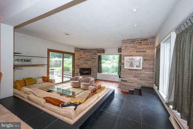 300 CONSHOHOCKEN STATE RD, Penn Valley, PA 19072