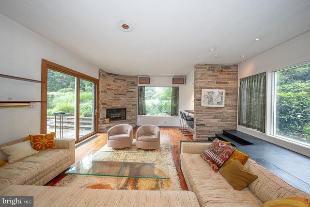 300 CONSHOHOCKEN STATE RD, Penn Valley, PA 19072