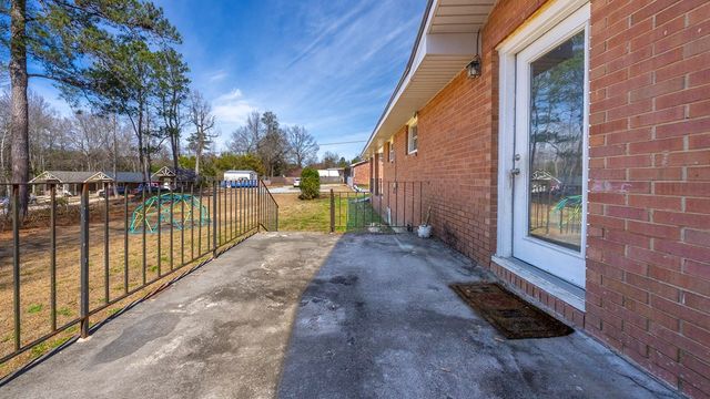 40 Woodland, Phenix City, AL 36869