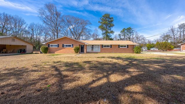 40 Woodland, Phenix City, AL 36869