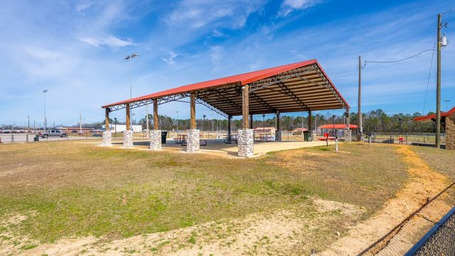 40 Woodland, Phenix City, AL 36869