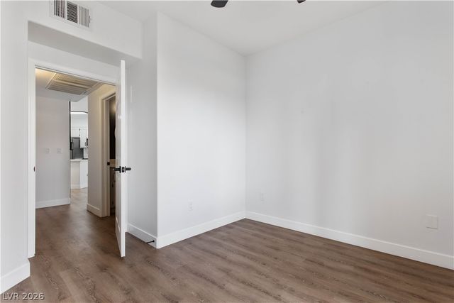 7155 South Durango Drive 104, Las Vegas, NV 89113