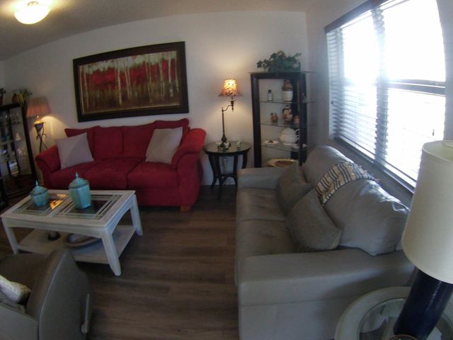 571 Capri L, Delray Beach, FL 33484