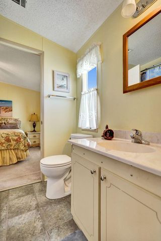 4146 S Shady Lane, Boynton Beach, FL 33436