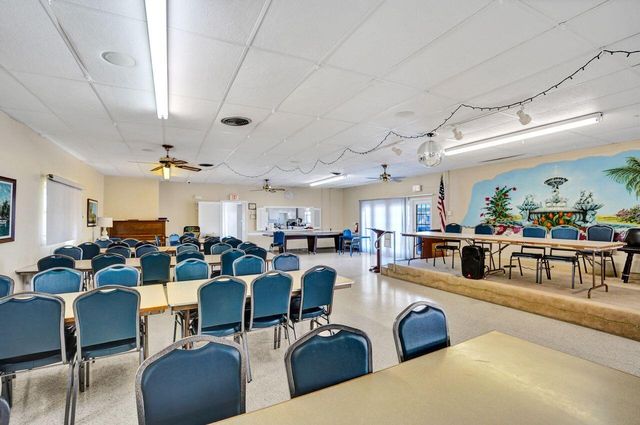 4146 S Shady Lane, Boynton Beach, FL 33436