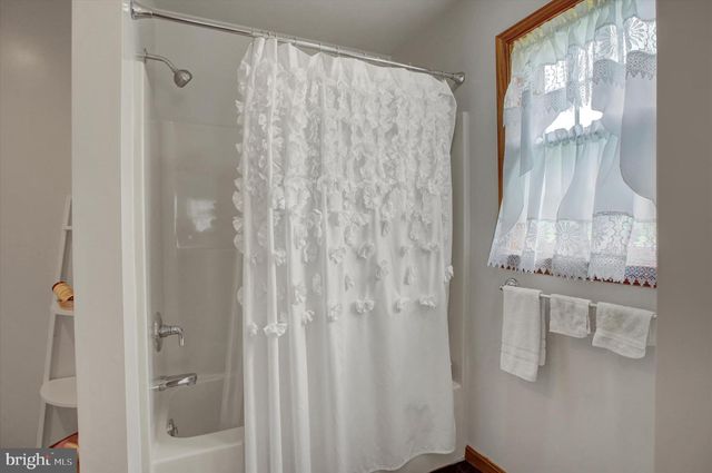 11494 WILLIAMSPORT PIKE, Greencastle, PA 17225
