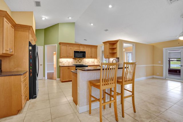 3825 Sabal Lakes Road, Delray Beach, FL 33445