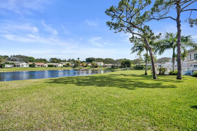 3825 Sabal Lakes Road, Delray Beach, FL 33445