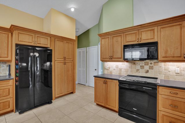 3825 Sabal Lakes Road, Delray Beach, FL 33445