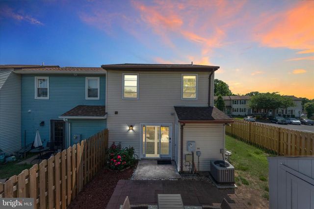5116 PECAN DR, Fredericksburg, VA 22407