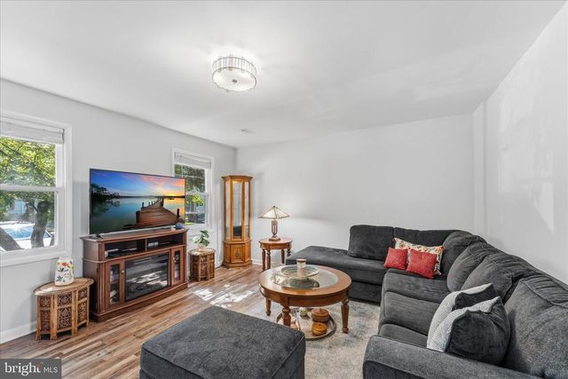 5116 PECAN DR, Fredericksburg, VA 22407
