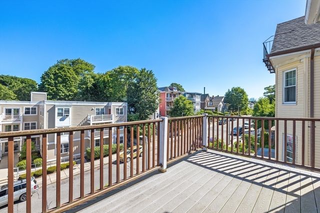 74 Kingsdale Street 3, Boston, MA 02124