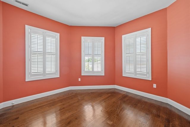 74 Kingsdale Street 3, Boston, MA 02124