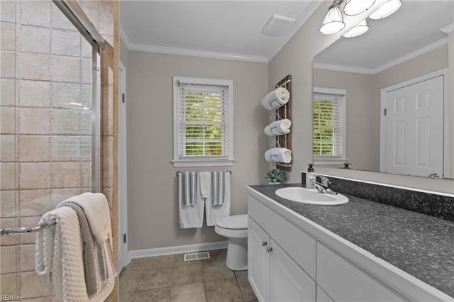 405 Currituck DR, Chesapeake, VA 23322