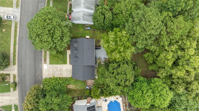 405 Currituck DR, Chesapeake, VA 23322