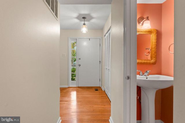 9011 QUEEN MARIA CT, Columbia, MD 21045