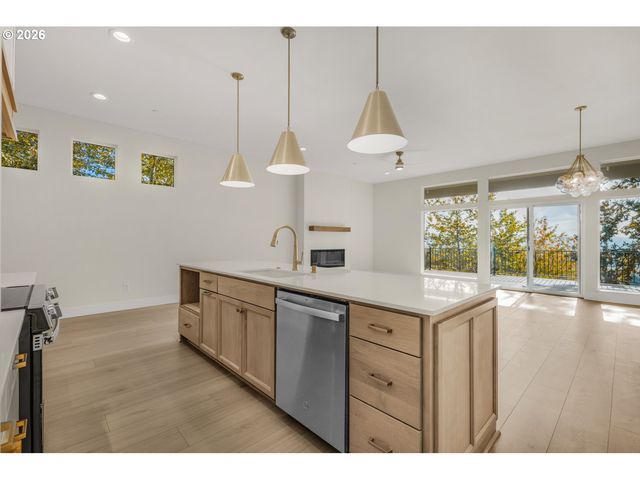 4140 Z St, Washougal, WA 98671