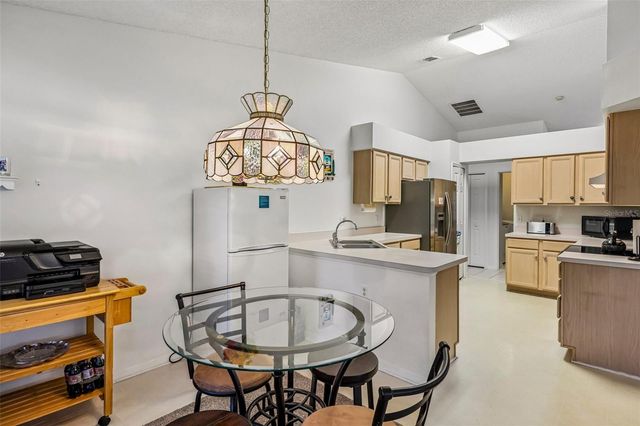 25111 BONNIE BLUE COURT, Leesburg, FL 34748