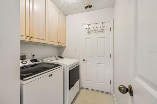 25111 BONNIE BLUE COURT, Leesburg, FL 34748