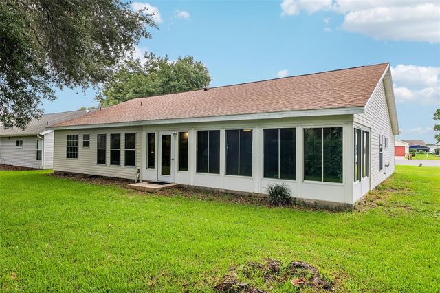 25111 BONNIE BLUE COURT, Leesburg, FL 34748
