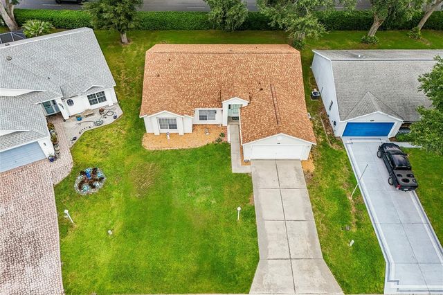 25111 BONNIE BLUE COURT, Leesburg, FL 34748