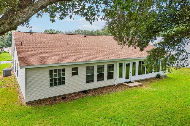25111 BONNIE BLUE COURT, Leesburg, FL 34748