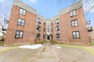 2260 79th St Apt 3E, New York City, NY 11370