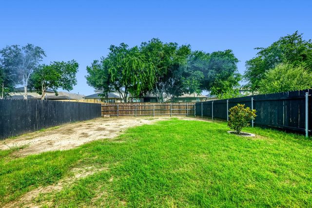 175 Gustaf TRL, Kyle, TX 78640