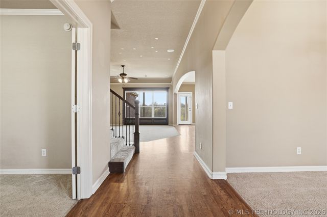 9402 S 73rd East Avenue, Tulsa, OK 74133