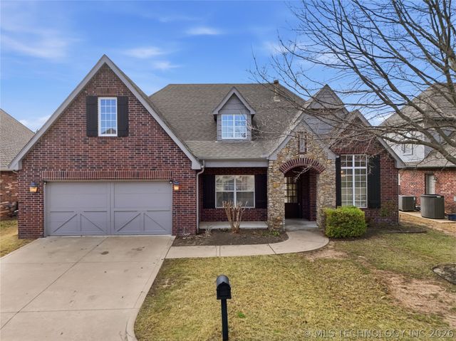 9402 S 73rd East Avenue, Tulsa, OK 74133