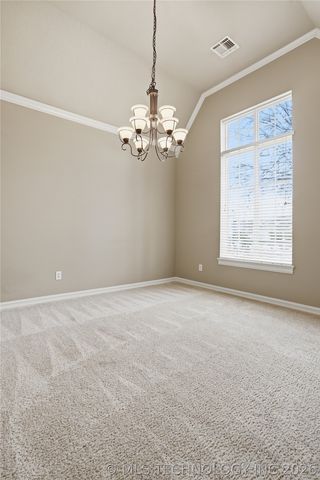 9402 S 73rd East Avenue, Tulsa, OK 74133