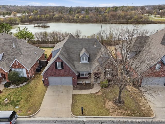 9402 S 73rd East Avenue, Tulsa, OK 74133