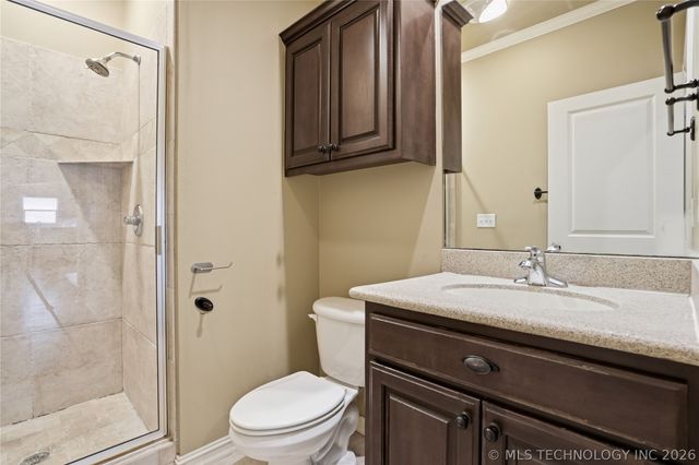 9402 S 73rd East Avenue, Tulsa, OK 74133