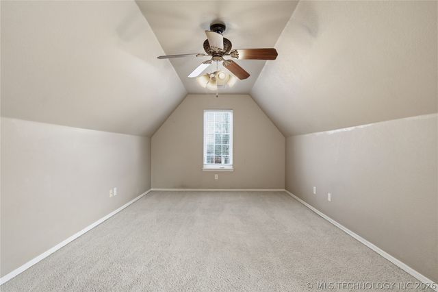 9402 S 73rd East Avenue, Tulsa, OK 74133