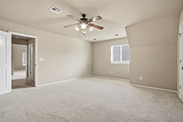 9402 S 73rd East Avenue, Tulsa, OK 74133